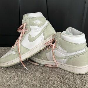 Womens Jordan 1 high top